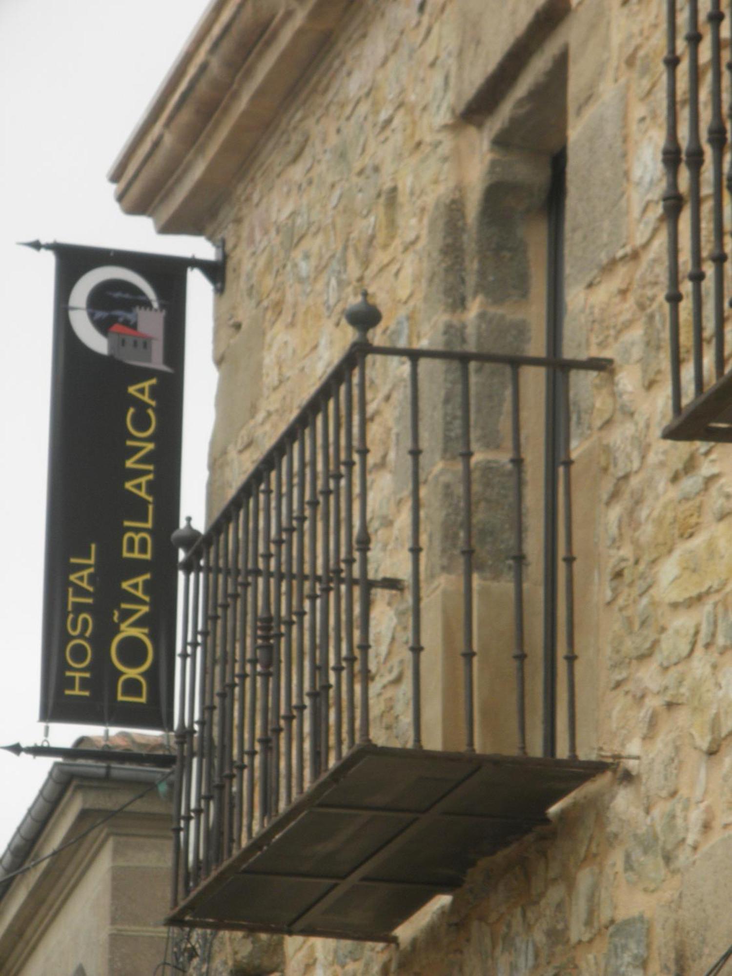 Hostal Dona Blanca Сигуенца Екстериор снимка